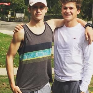 Meet your Posher, Drew